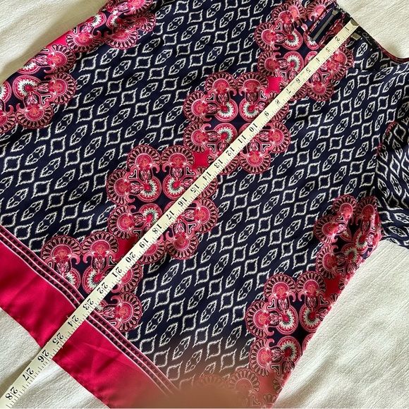 Rose & Olive Womens Pink Navy Geometric Long Sleeve Top Sz L Boho Career Flowy - Picture 4 of 9